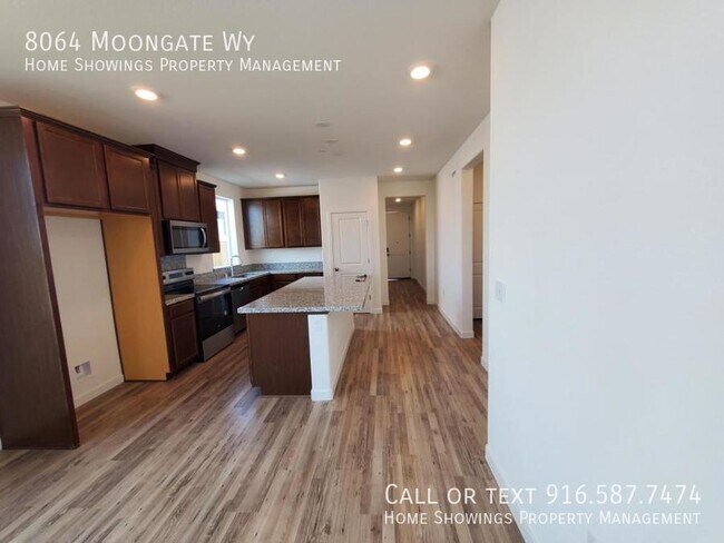 Foto del edificio - 8064 Moongate Wy