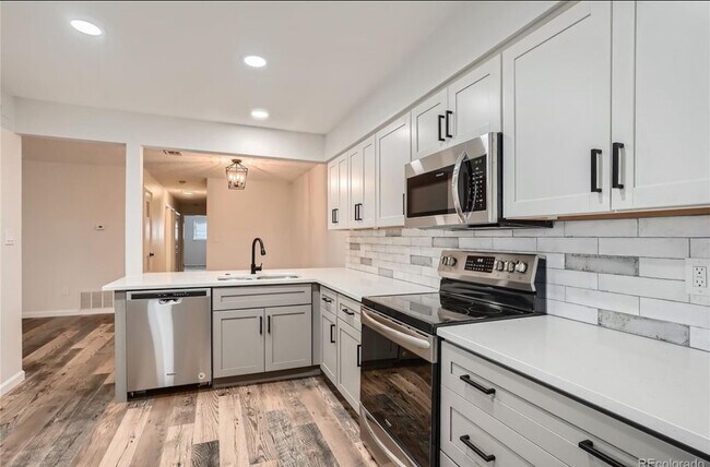 Foto del edificio - 7260 S Gaylord St