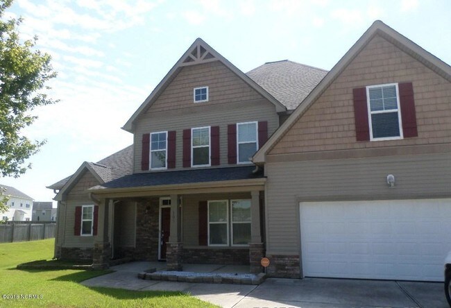 Foto del edificio - 103 Hills Lorough Loop