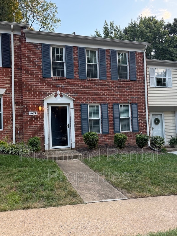 Building Photo - 1699 Heritage Hill Dr