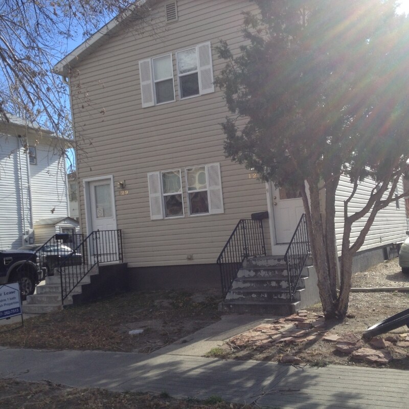 Primary Photo - 129 E 6th St