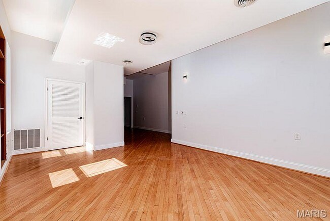 Foto del edificio - 1337 S Vandeventer Ave