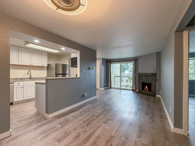 Foto del edificio - 9494 Woodinville Redmond Rd NE