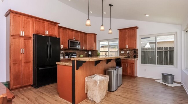 Foto del edificio - 4601 Avery St