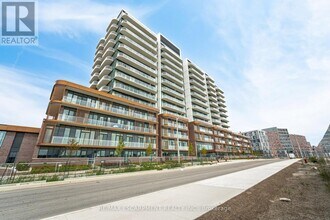 Building Photo - 220 Missinnihe Way