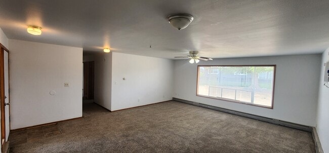 Building Photo - 309 Daley Dr