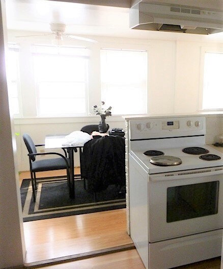 Foto del edificio - 2029 Sherman Ave