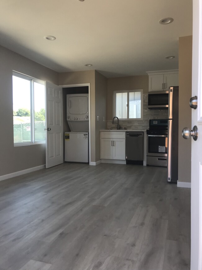 Living Room - 38141 Ashford Way