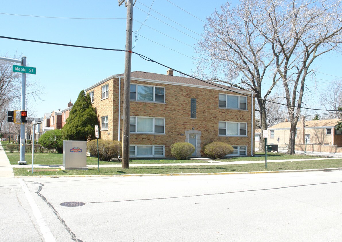 Primary Photo - 9102 W Grand Ave
