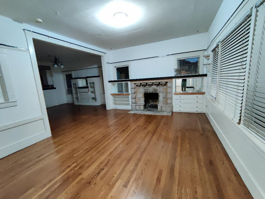 Primary Photo - 1308 Marin Ave