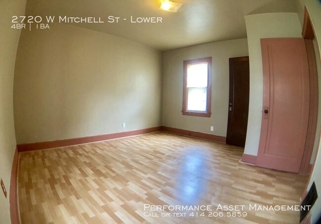 Building Photo - 4 bedroom in Milwaukee WI 53215