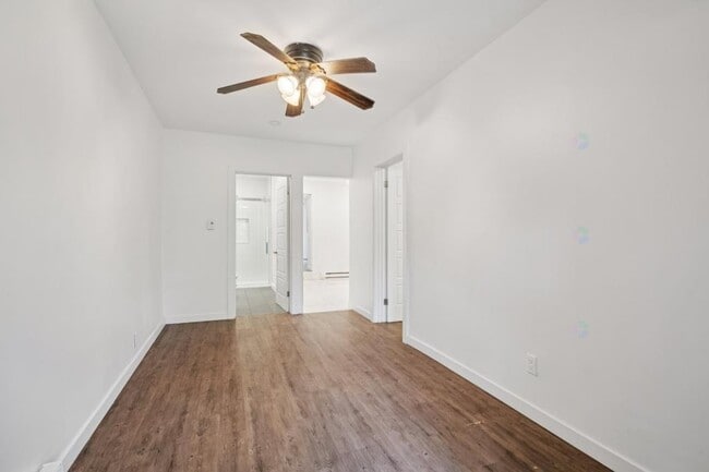 Building Photo - 3937 Rue Sainte-Émilie