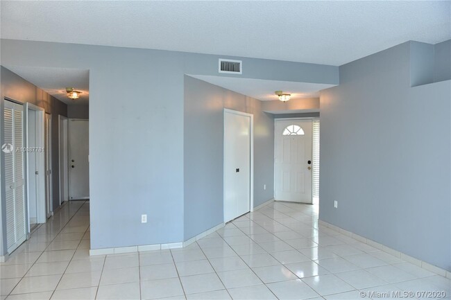 Building Photo - 15159 SW 15th St