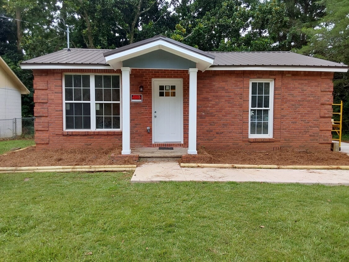 1007 Alton Ct, Opelika, AL 36801 House Rental in Opelika, AL