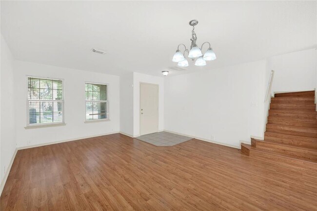Building Photo - 10326 E Summit Canyon Dr
