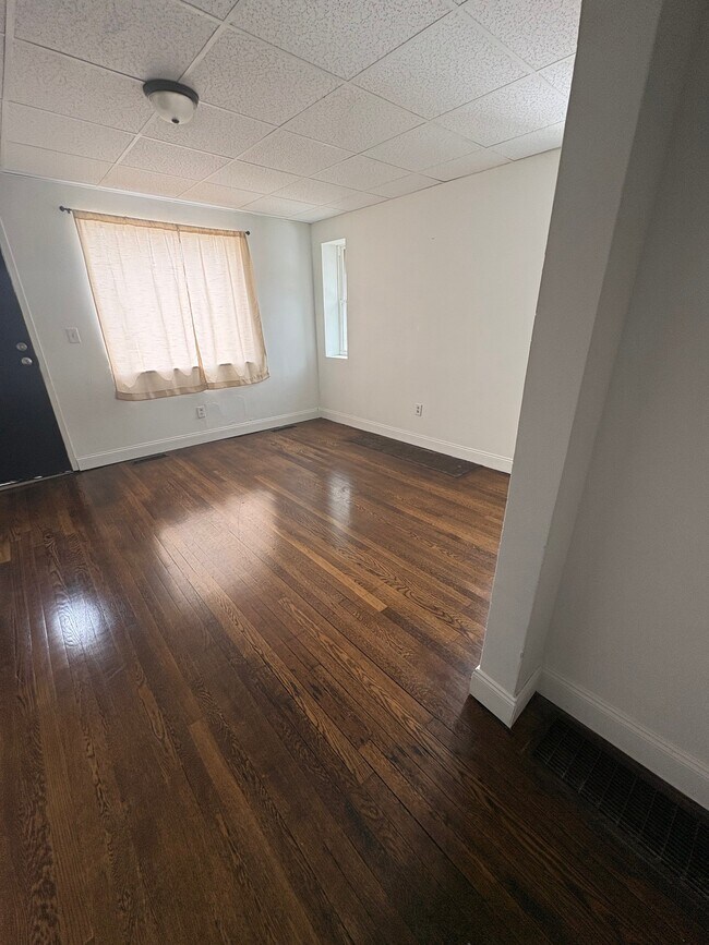 Foto del edificio - 91 Maccorkle Ave SW