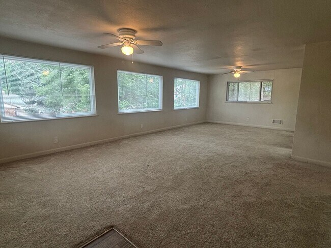 Foto del edificio - 209 N 28th St