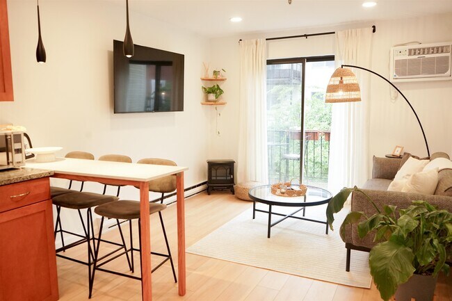 Foto del edificio - 114 Willow Ave