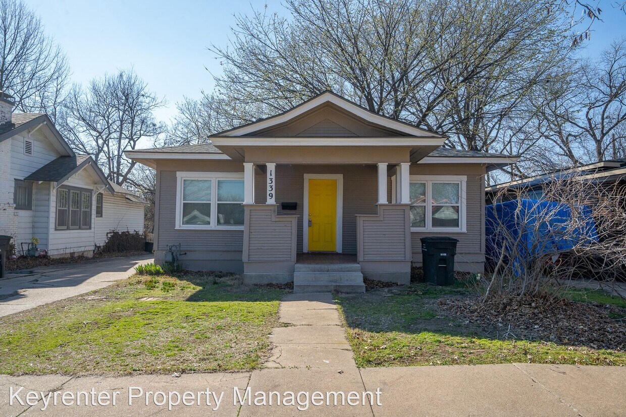 1339 Dewey Ave, Bartlesville, OK 74003 House Rental in Bartlesville