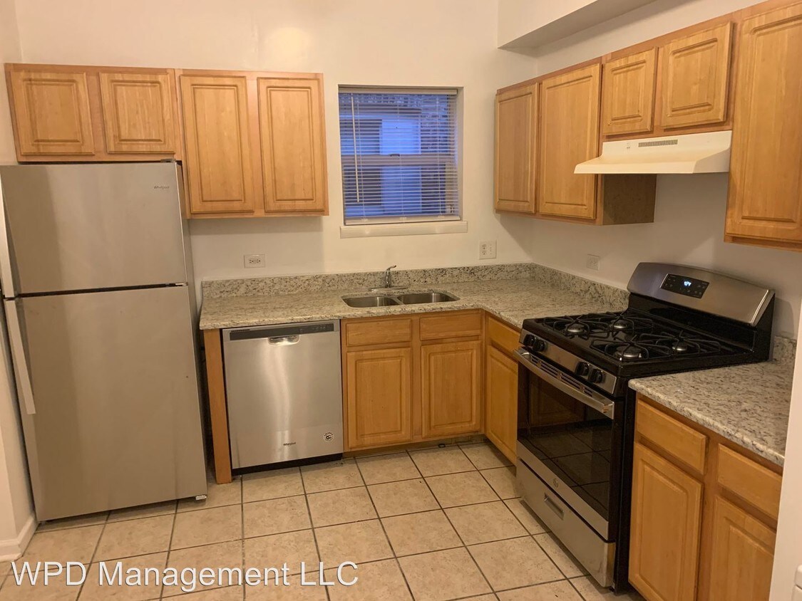 Foto principal - 8248 S Eberhart Ave