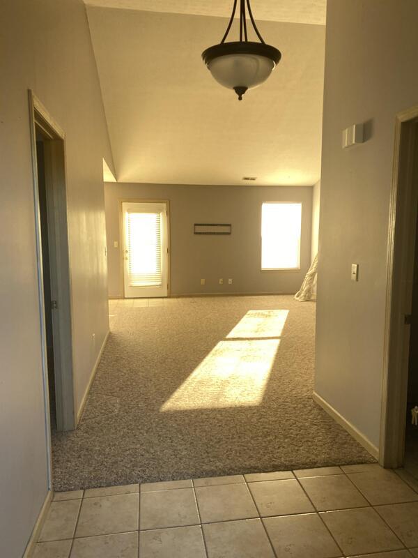 129 S Old Mill Rd, Englewood, OH 45322 Condo for Rent in Englewood