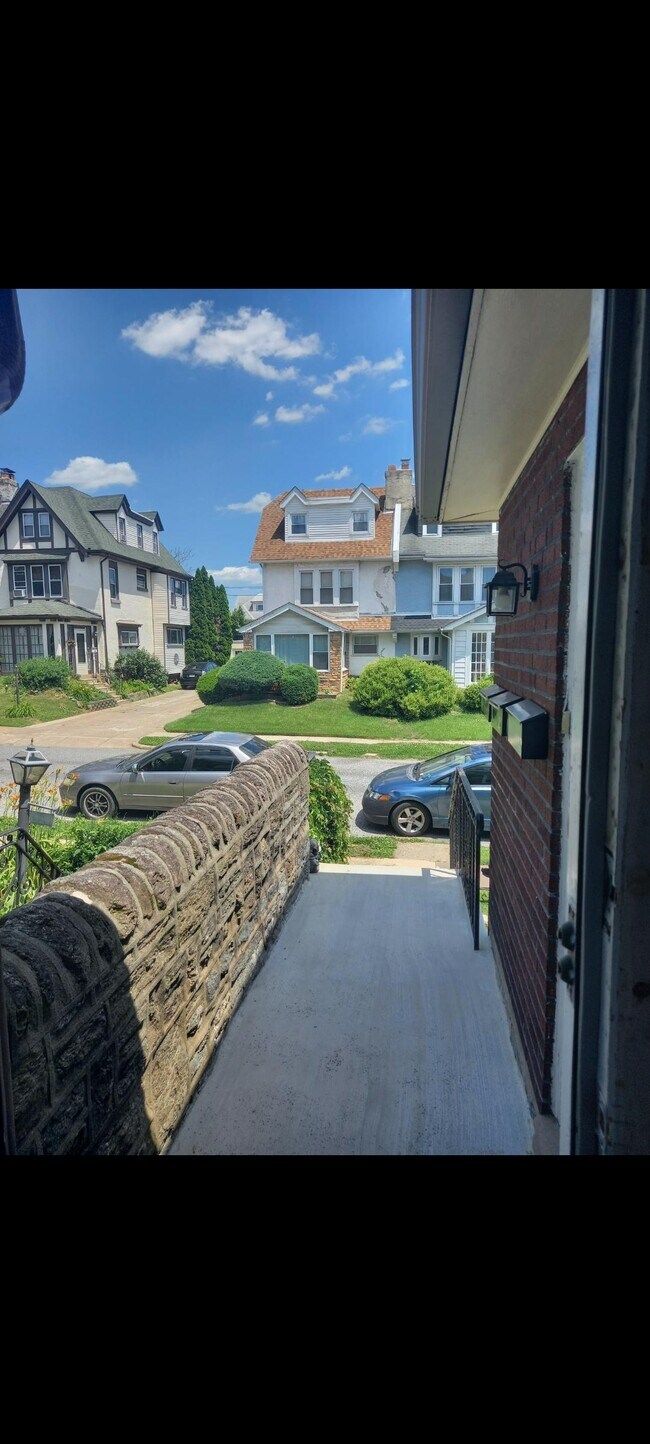 Entrada exterior - 6422 N Fairhill St
