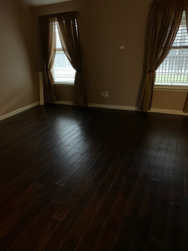 Foto del edificio - 337 Tioga Dr