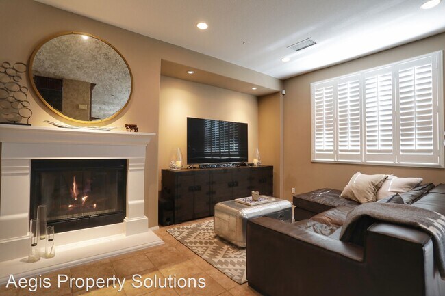 Foto del edificio - 4 br, 2.5 bath House - 8314 E. Loftwood Ln.