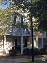 Building Photo - 500 Bradwell St
