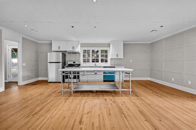 Foto del edificio - 895 Greg Dr