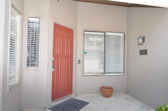 Primary Photo - 4242 N Capistrano Dr