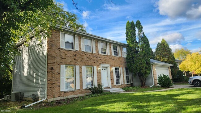 Building Photo - 4 br, 2.5 bath House - 3250 Drew Street