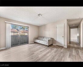 Building Photo - 5264 Child Ct