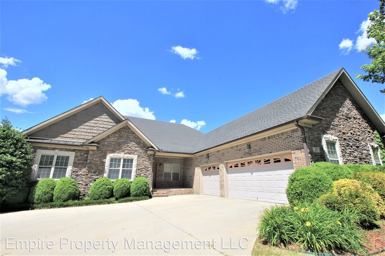 Primary Photo - 5 br, 4 bath House - 119 Rainbow Glen Circle
