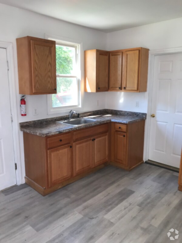 Apartments For Rent in Port Norris, NJ with Hardwood Floors 2 Rentals