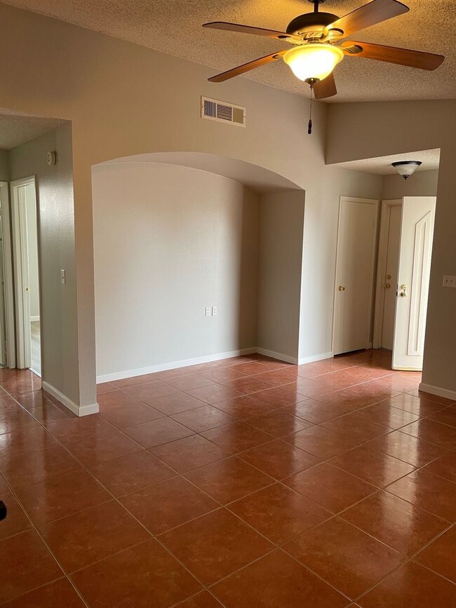 Foto del edificio - 2 bedroom 2 bath house near Desert Shores/ Available 4/1/2026