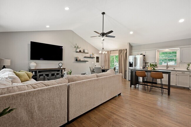 Foto del edificio - 205 SW Craigmont Dr