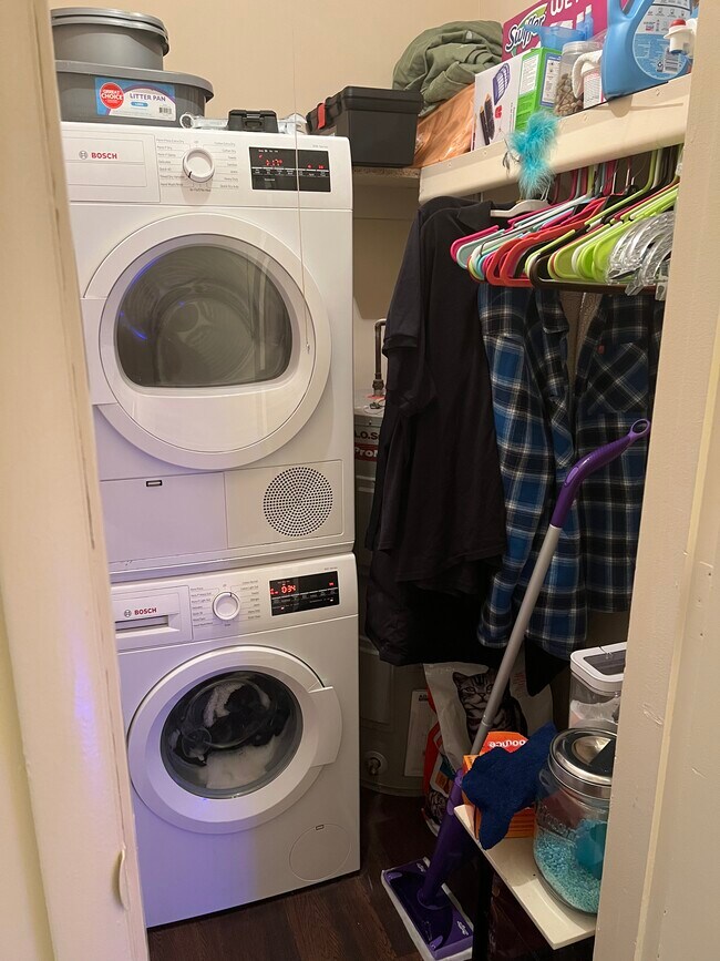 1402 Ascot Ln Unit 1402 A, Blacksburg, VA 24060 Apartments in