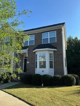 Building Photo - 6046 Kentworth Dr