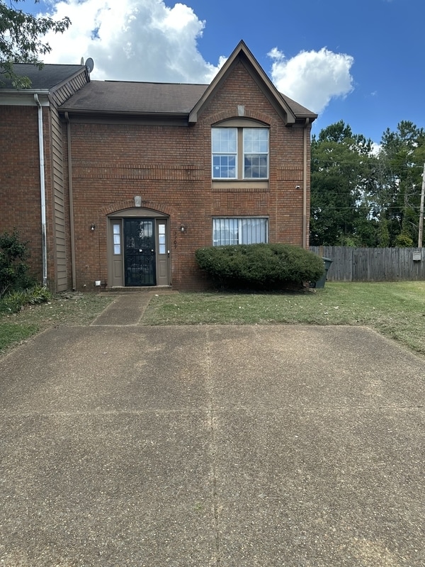 Building Photo - 3709 Deer Forest Dr