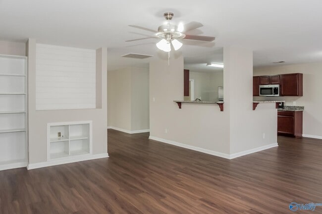 Building Photo - 141 Wethersfield Dr