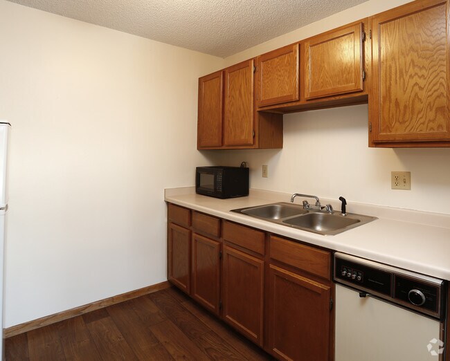 Grand Pre East Rentals Little Canada, MN