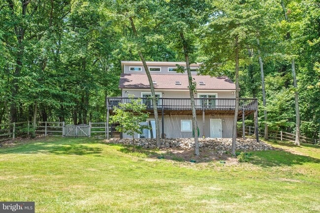 Photo - 1619 Summit Dr House