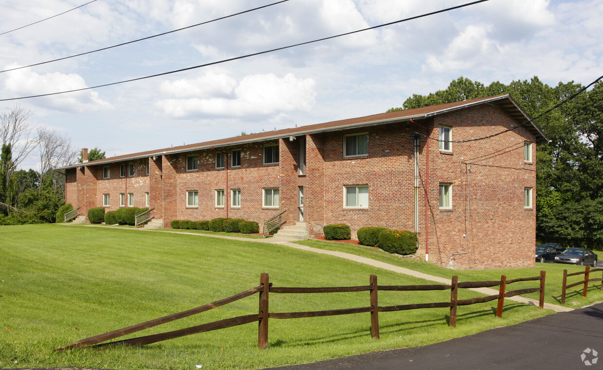 Primary Photo - Washington Apartments