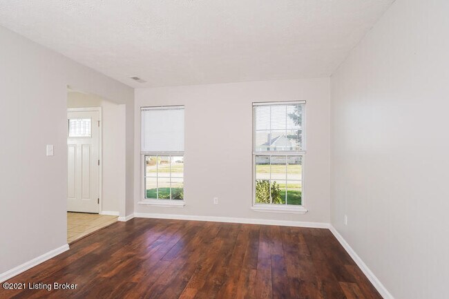 Building Photo - 7802 Texlyn Ct