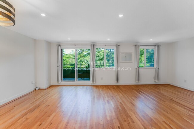 Foto del edificio - 4527 Lincoln Way