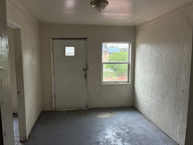 Foto del edificio - 131 B St