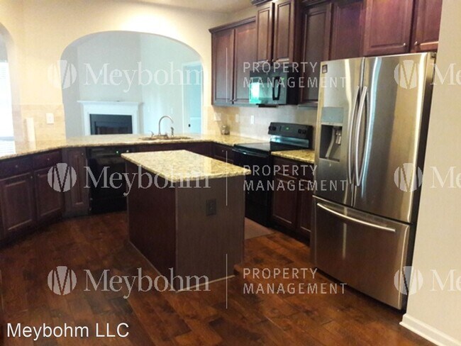 Building Photo - 4 br, 3 bath House - 5370 Bull Street