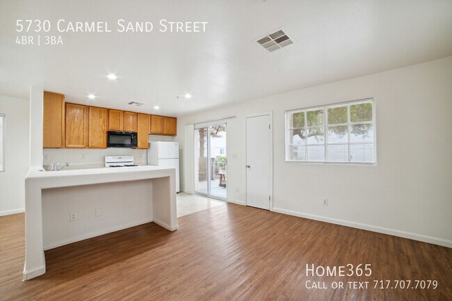 Building Photo - Discover true beauty in your next home!!
