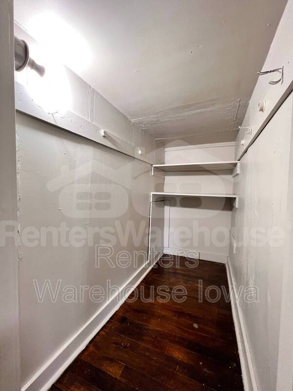 Building Photo - 1456 Dean Ave